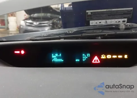 2004 Toyota Prius from USA, damaged, VIN JTDKB20U840107708